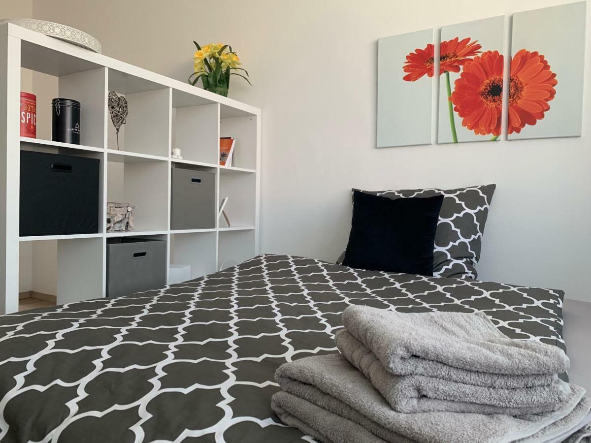 Moderner Bungalow, 20 Minuten Bis Hannover City, 24H Check-In Гарбсен Экстерьер фото